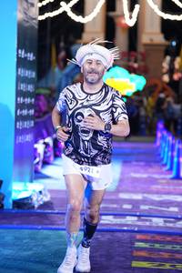 BIB: 4921
                            <button type="button" onclick="openModal(26221391)" class="btn btn-primary btn-sm float-right btn-popup" data-toggle="modal" data-target=".modal-high-quality">
                        <i class="fas fa-shopping-cart"></i> Add to Cart
                    </button>
                                            <button type="button" onclick="isThisMe(26221391, true)" class="btn btn-success btn-sm float-right btn-popup btn-isme hidden" data-toggle="tooltip" data-placement="bottom" title="นี่คือรูปของคุณใช่ไหม คลิกที่นี่เพื่อเอาเข้าอัลบั้ม">
                        <i class="fas fa-plus"></i> Add to album
                    </button>
                    <button type="button" onclick="isThisMe(26221391, false)" class="btn btn-warning btn-sm float-right btn-popup btn-isnotme hidden">
                        <i class="fas fa-ban"></i> Remove from album
                    </button>